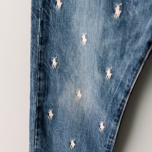 Polo Ralph Lauren Sullivan Slim-Fit Tapered Leg Embroidered Pony Stretch Jeans - Picture 4 of 13